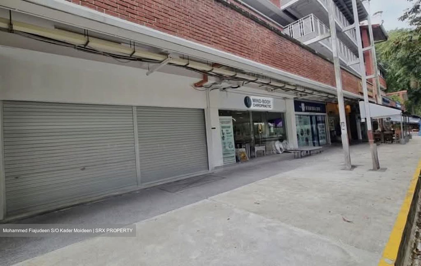 Holland Drive (D10), Retail #603571031
